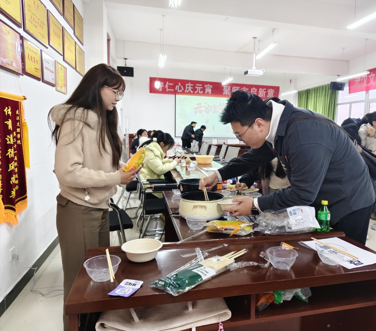 图示, 示意图
中度可信度描述已自动生成:ver1